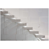 escada flutuante de concreto Taboão da Serra
